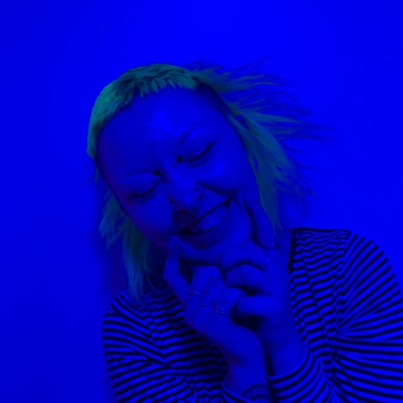 Meet your Posher, Juniper - Picture 1 of 3